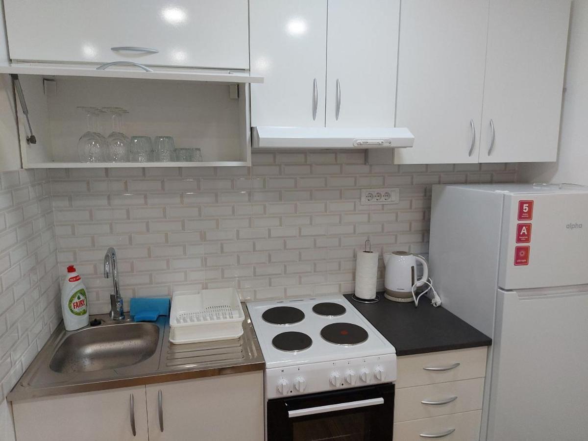 Cosy, Quiet & Brand New Apartment W/ Danube View Beograd Eksteriør billede