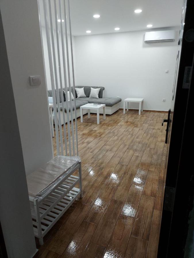 Cosy, Quiet & Brand New Apartment W/ Danube View Beograd Eksteriør billede